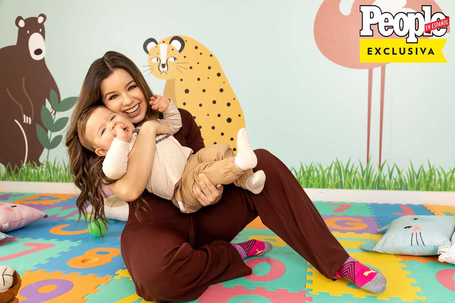 Pablo Azar y Ana Carolina Grajales bebe