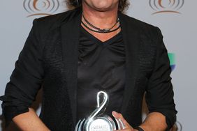 Carlos Vives