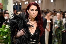 Dua Lipa cumple 29 look bikini.jpg