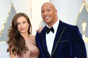 Dwayne Johnson y Lauren Hashian