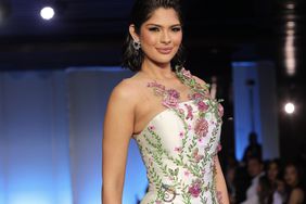 Sheynnis Palacios desfile RD traje Giannina Azar