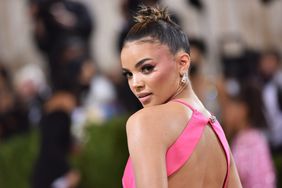 Leslie Grace