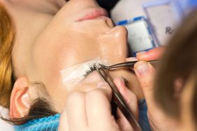 Extensiones de pesta&ntilde;as