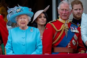 Meghan Markle, Reina Isabel II