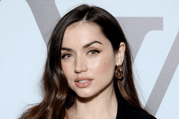 Ana de Armas embajadora campaña Louis Vuitton