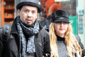 Cruz Martinez y Alicia Villarreal