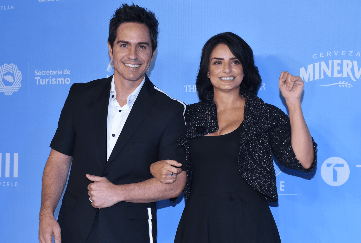 Mauricio Ochmann y Aislinn Derbez